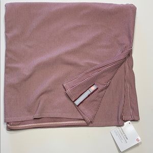 NWT LULULEMON VINYASA SCARF!!!